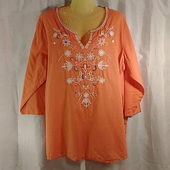 Sweet Magnolias top - Picture 1 of 4